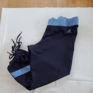 Women's lg Adidas workout/running pants, like new!